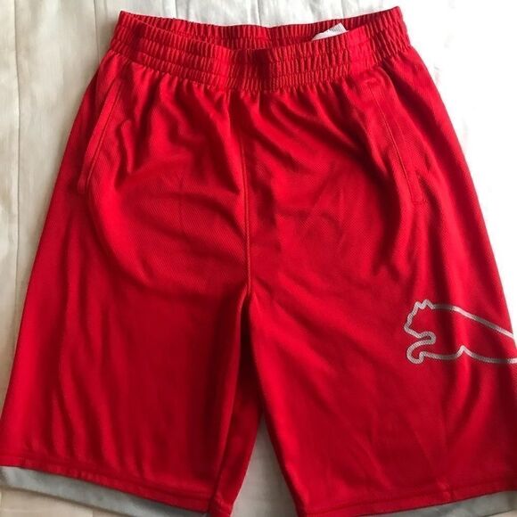 Puma boys sports shorts size 18-20 - Picture 1 of 3
